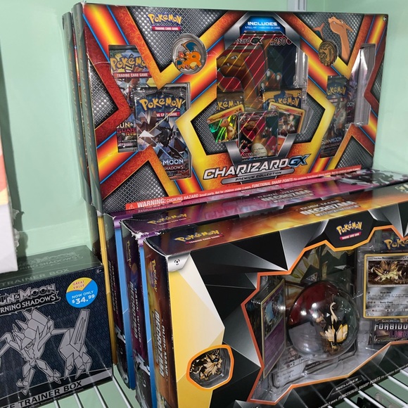 Pokémon Mystery Box! - Picture 4 of 12